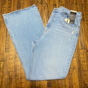NWT Levi's 70s High Flare Distressed Plus Size Jeans